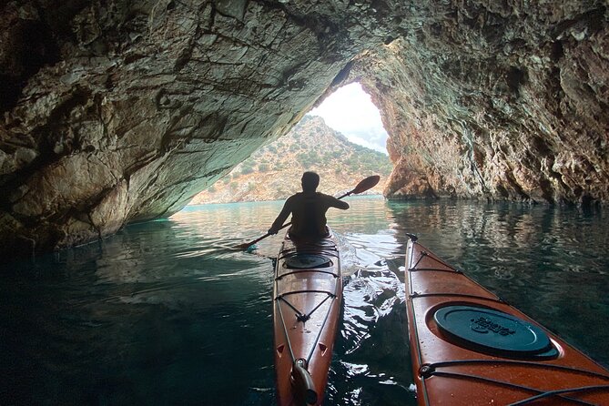 Rhina Cave Sea Kayaking